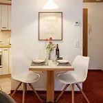 Apartment Apartment Chalet Abendrot Apartments-7 By Interhome Grindelwald