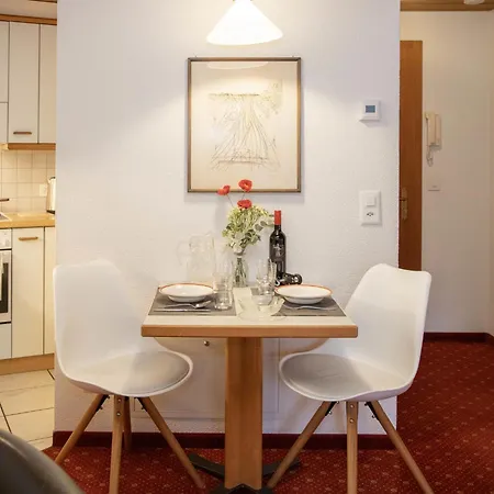 Διαμέρισμα Abendrot Apartments-7 By Interhome Γκρίντελβαλντ