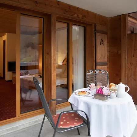 Abendrot Apartments-7 By Interhome Διαμέρισμα Γκρίντελβαλντ